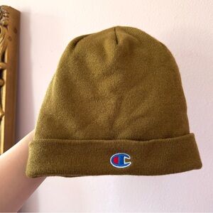 Champion logo unisex beanie